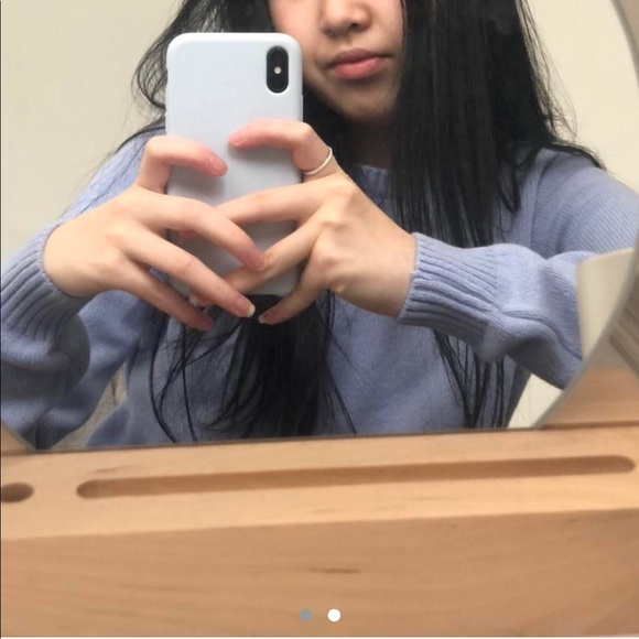 Brandy Melville Periwinkle Wool Sweater - Picture 2 of 2